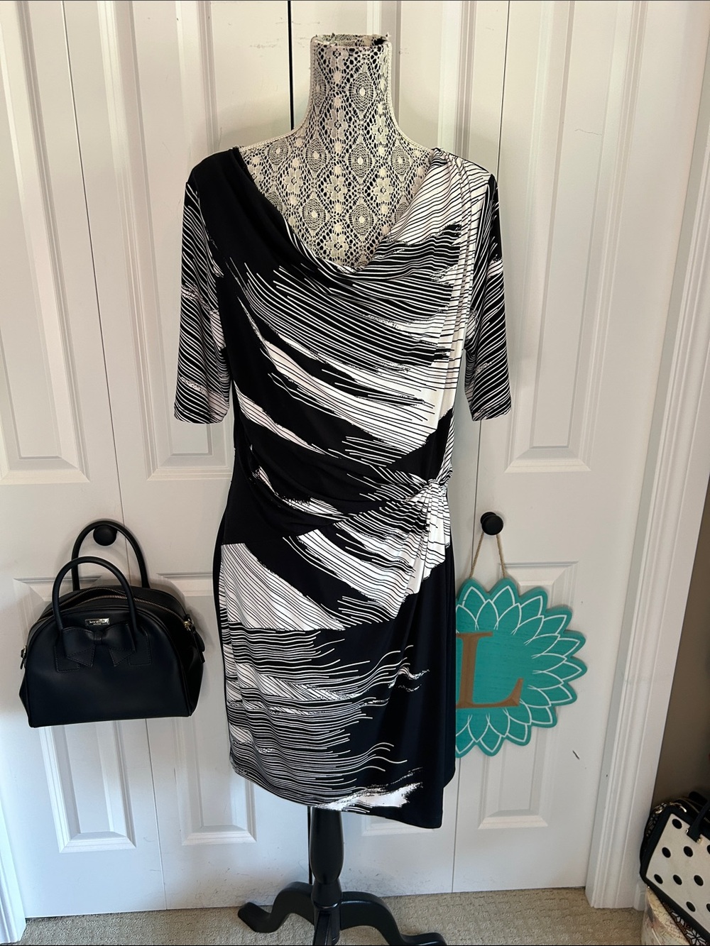 ✨ Alfani Abstract Brushstroke Drape-Neck Ruched Faux-Wrap Dress - Size L ✨